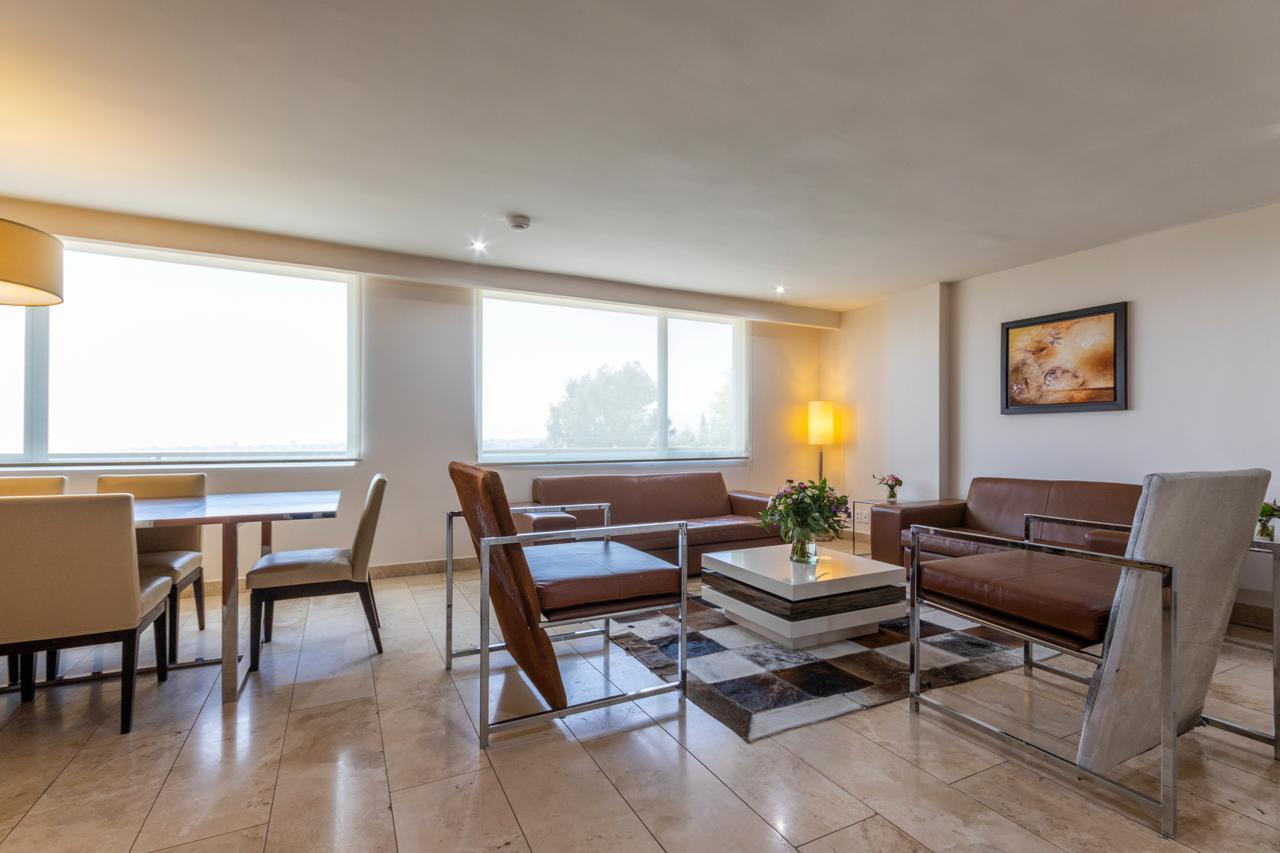 The Place Corporate Rentals — Fotos 1